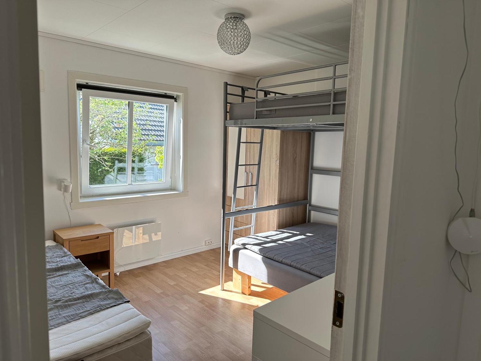 Mandal Apartment Mit Moeglichkeit Ein Boot Zu Benutzen Und Angeln Ngoại thất bức ảnh